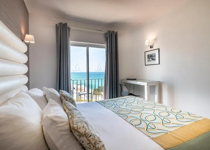 Sao Vicente Boutique (adults Only) 3* אלבופיירה